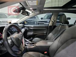 تۆیۆتا کامری